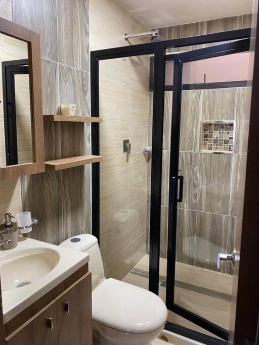 Lindo Apartamento Con Estacionamiento 부가 외부 사진